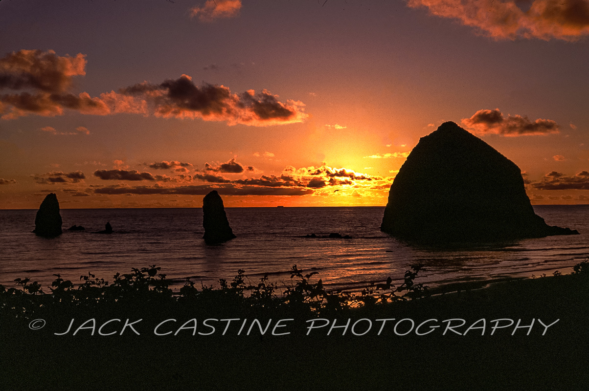 2004 08 30 - Haystack Rock Sunset - Cannon Beach, Oregon 